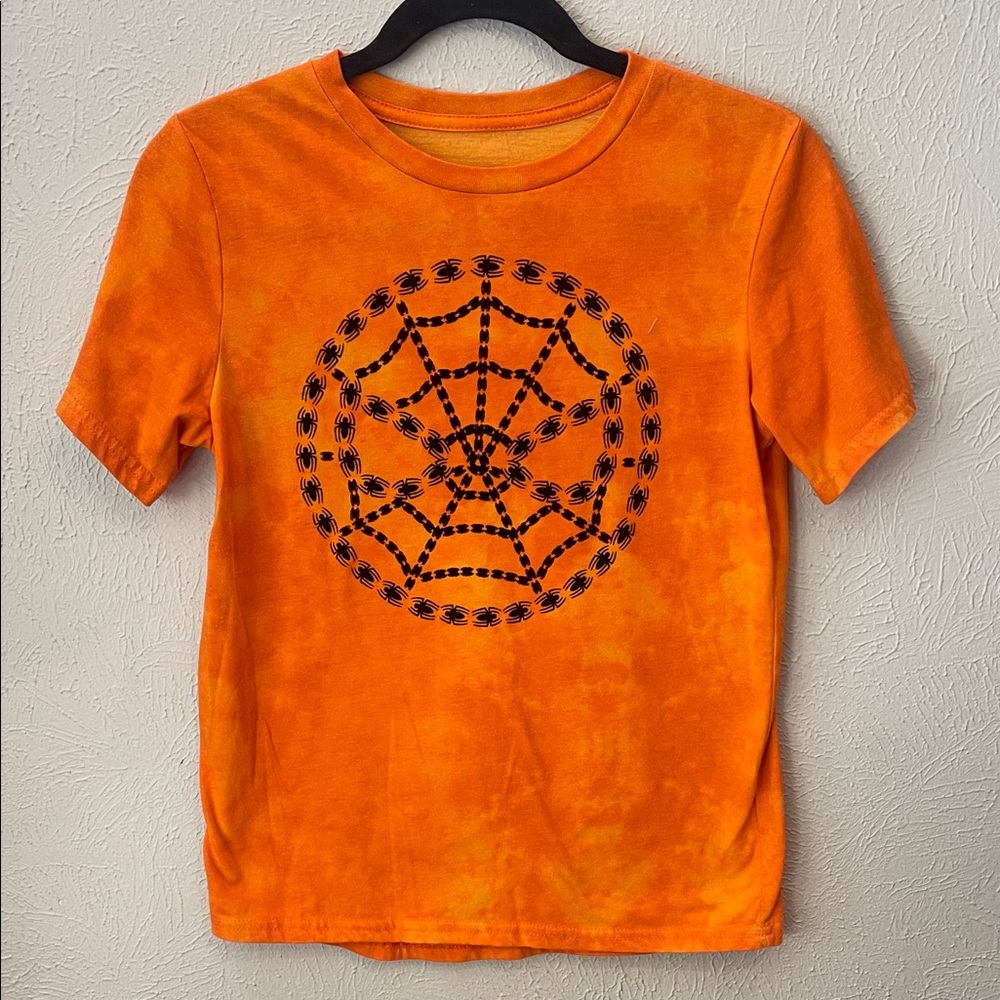 Orange Spiderman Web Graphic T-Shirt. Size Youth Large